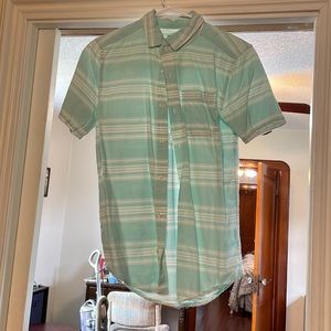Boys button up collared short sleeve shirt. Like new condition. Smoke free home